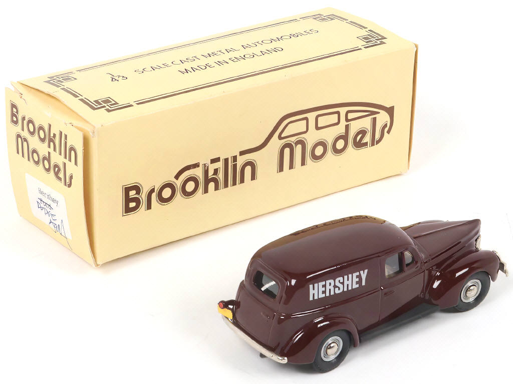 Lot 221 - BROOKLIN MODELS (GB) (1)