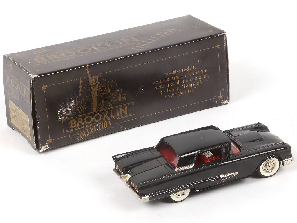 Lot 235 - BROOKLIN MODELS (GB) (1)