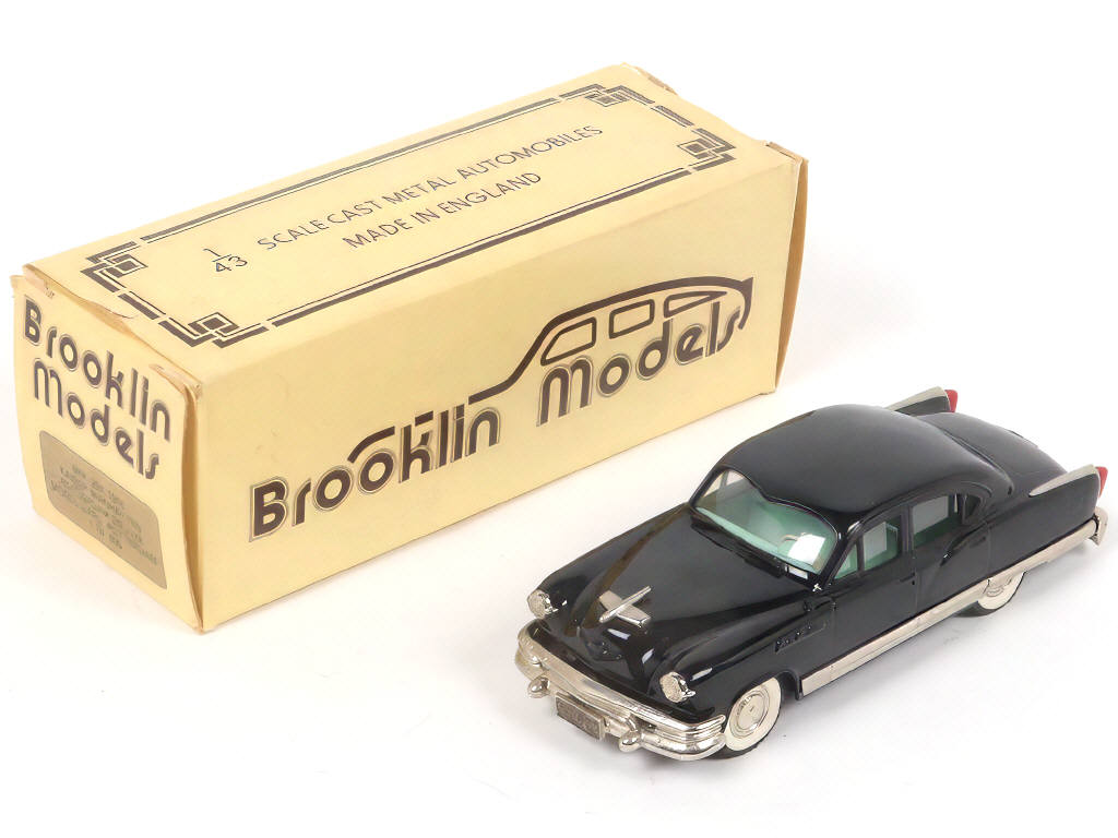 Lot 233 - BROOKLIN MODELS (GB) (1)