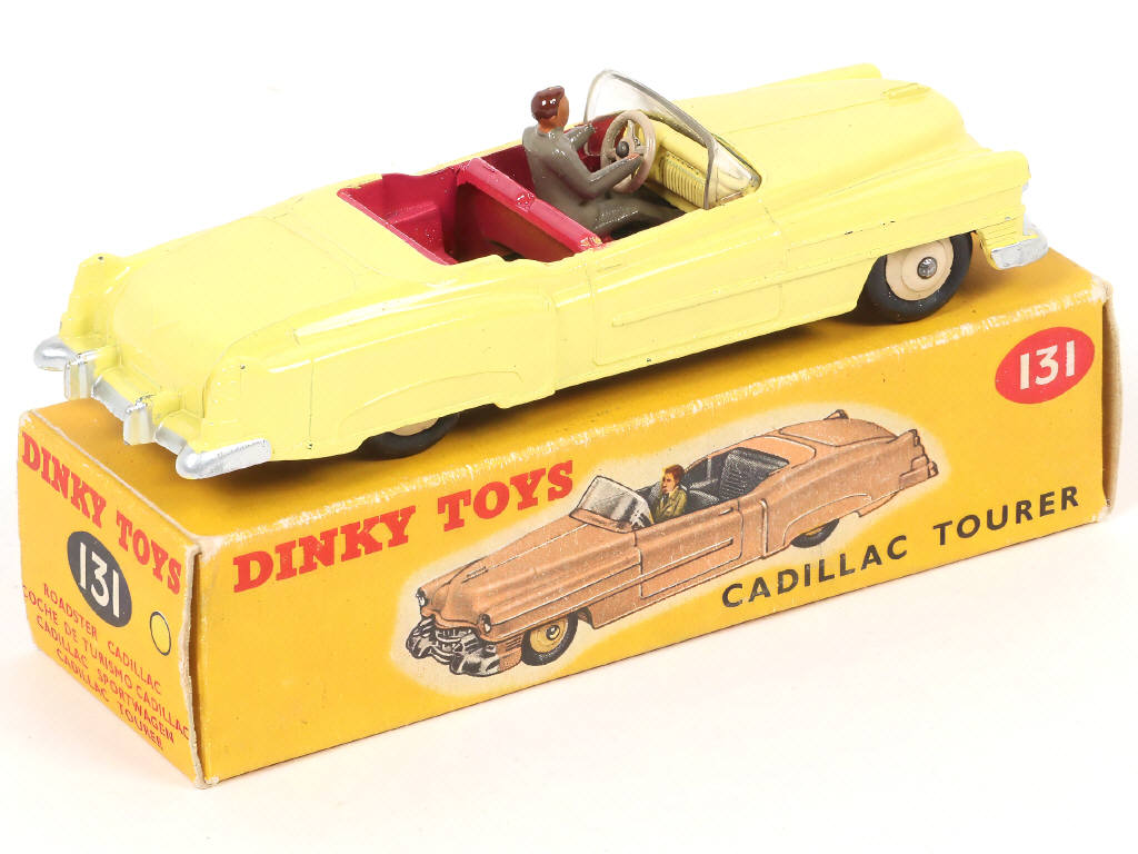 Lot 311 - DINKY TOYS (GB) (1)