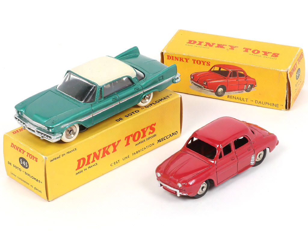 Lot 341 - DINKY TOYS (FRANCE) (2)