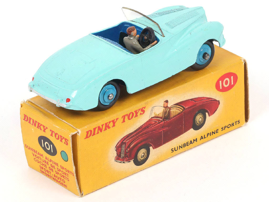 Lot 309 - DINKY TOYS (GB) (1)