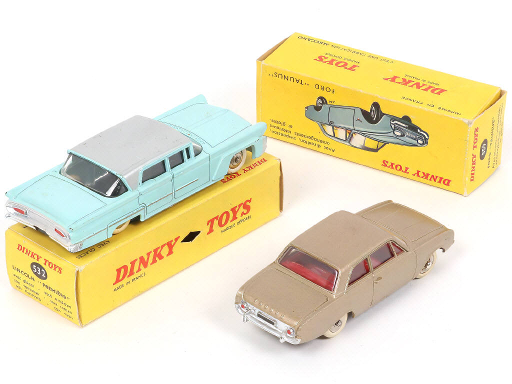 Lot 342 - DINKY TOYS (FRANCE) (2)