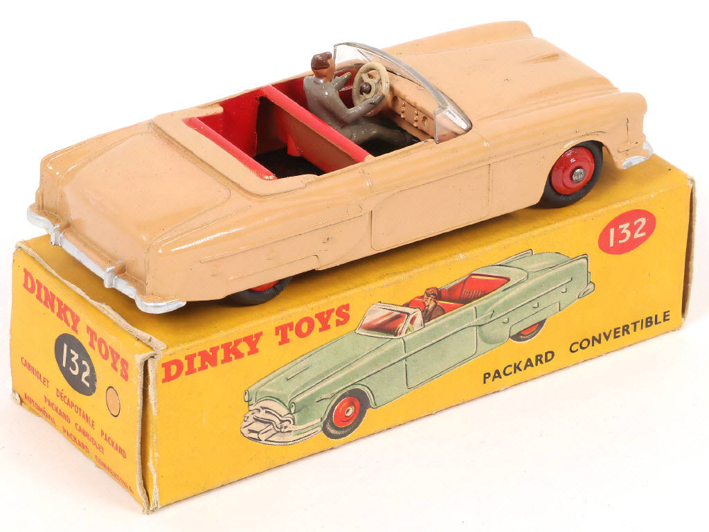Lot 312 - DINKY TOYS (GB) (1)