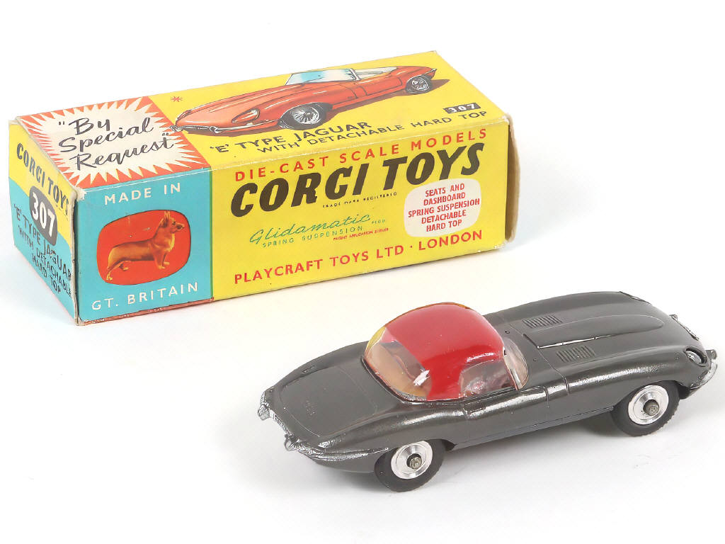 Lot 250 - CORGI TOYS (GB) (1)