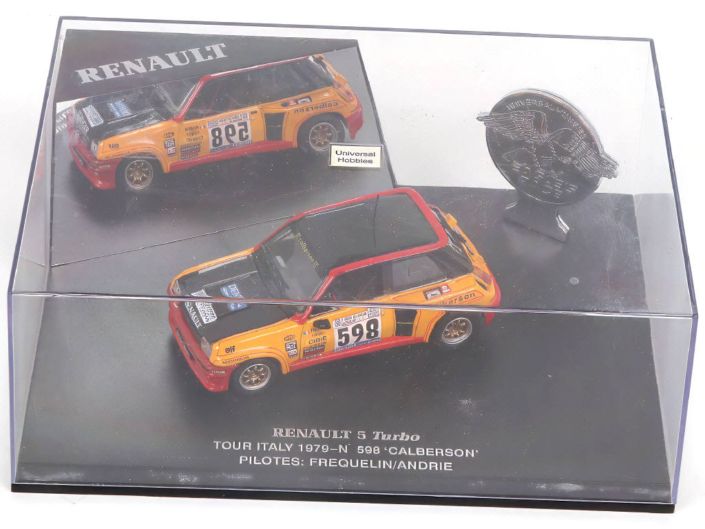 Lot 61 - DIVERS (6)