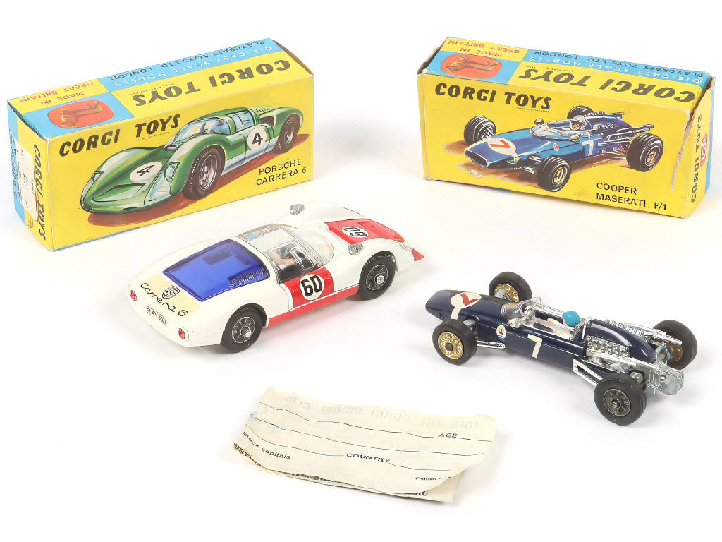 Lot 256 - CORGI TOYS (GB) (2)