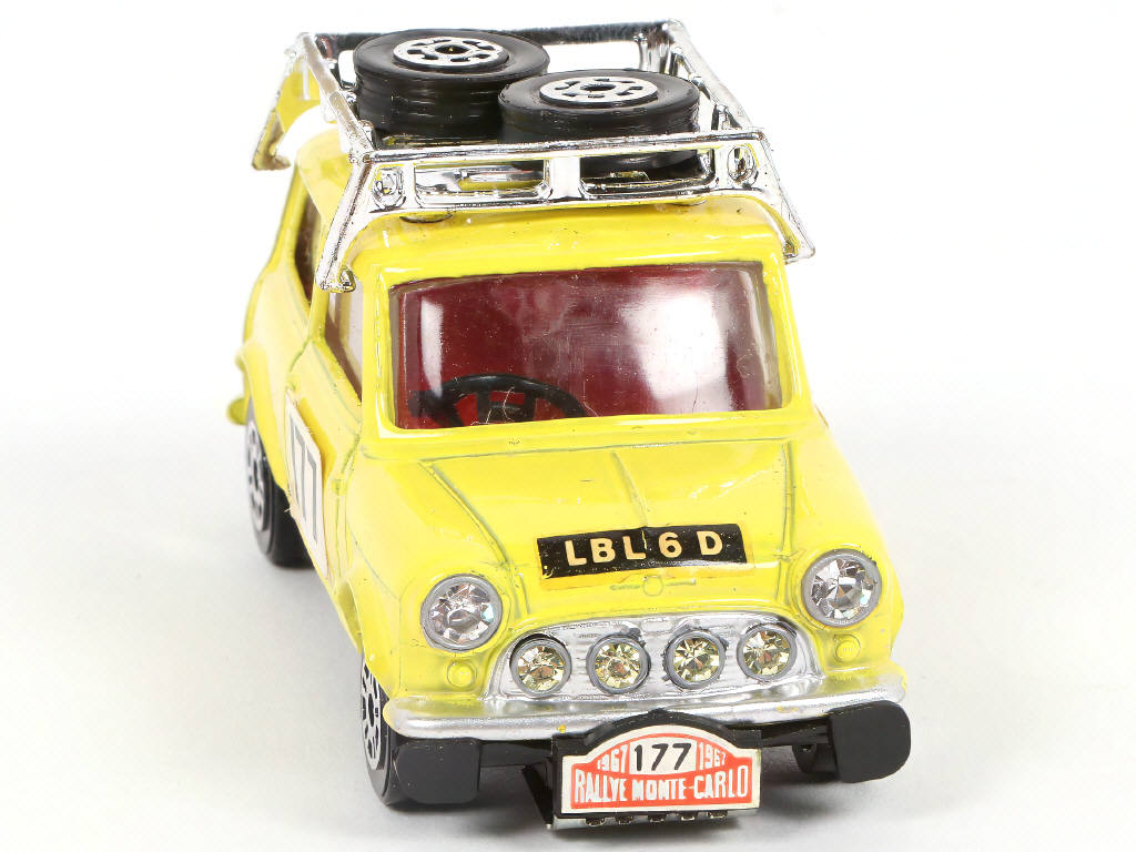 Lot 251 - CORGI TOYS (GB) (1)
