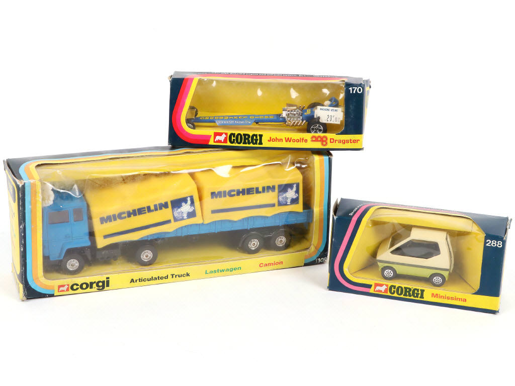 Lot 257 - CORGI TOYS (GB) (3)