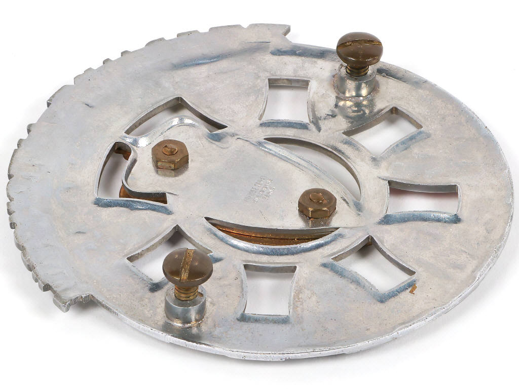Lot 50 - DIVERS (1)