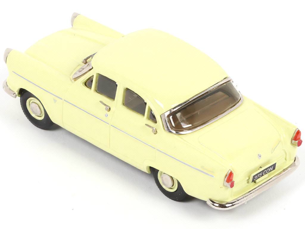 Lot 246 - MODEL ROAD REPLICAS (GB) (1)