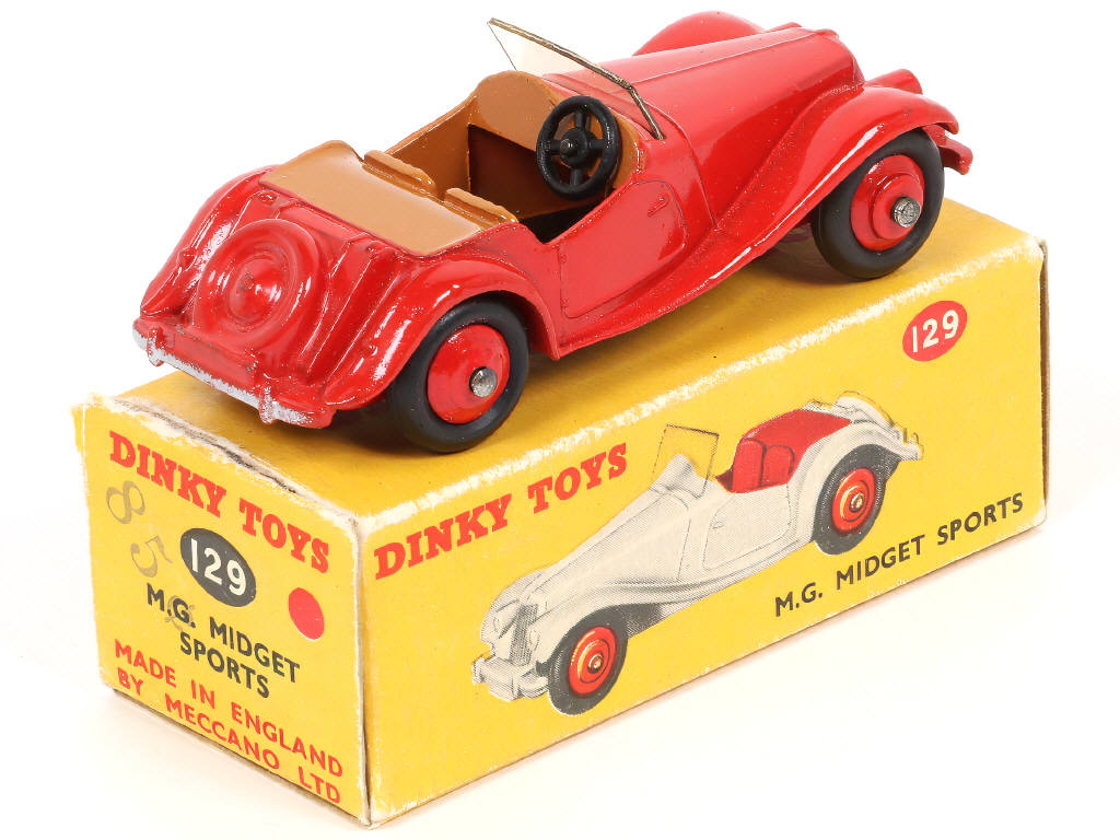 Lot 181 - DINKY TOYS (GB) (1)