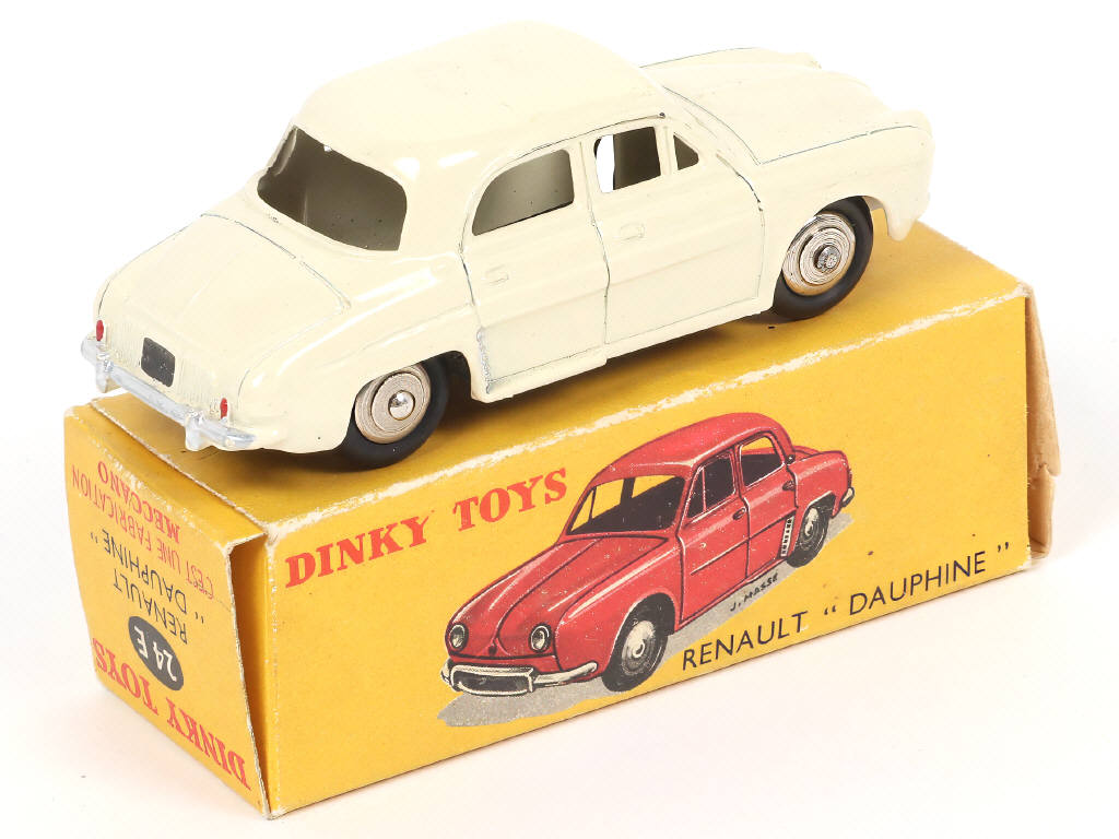 Lot 287 - DINKY TOYS (FRANCE) (1)