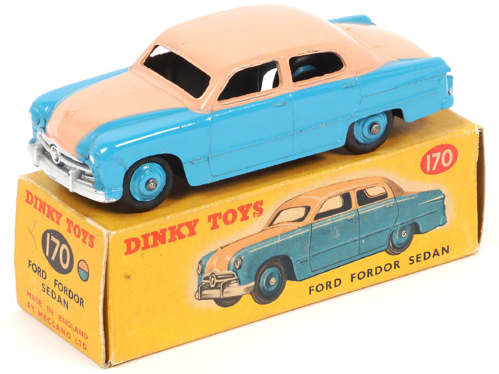 Lot 191 - DINKY TOYS (GB) (1)