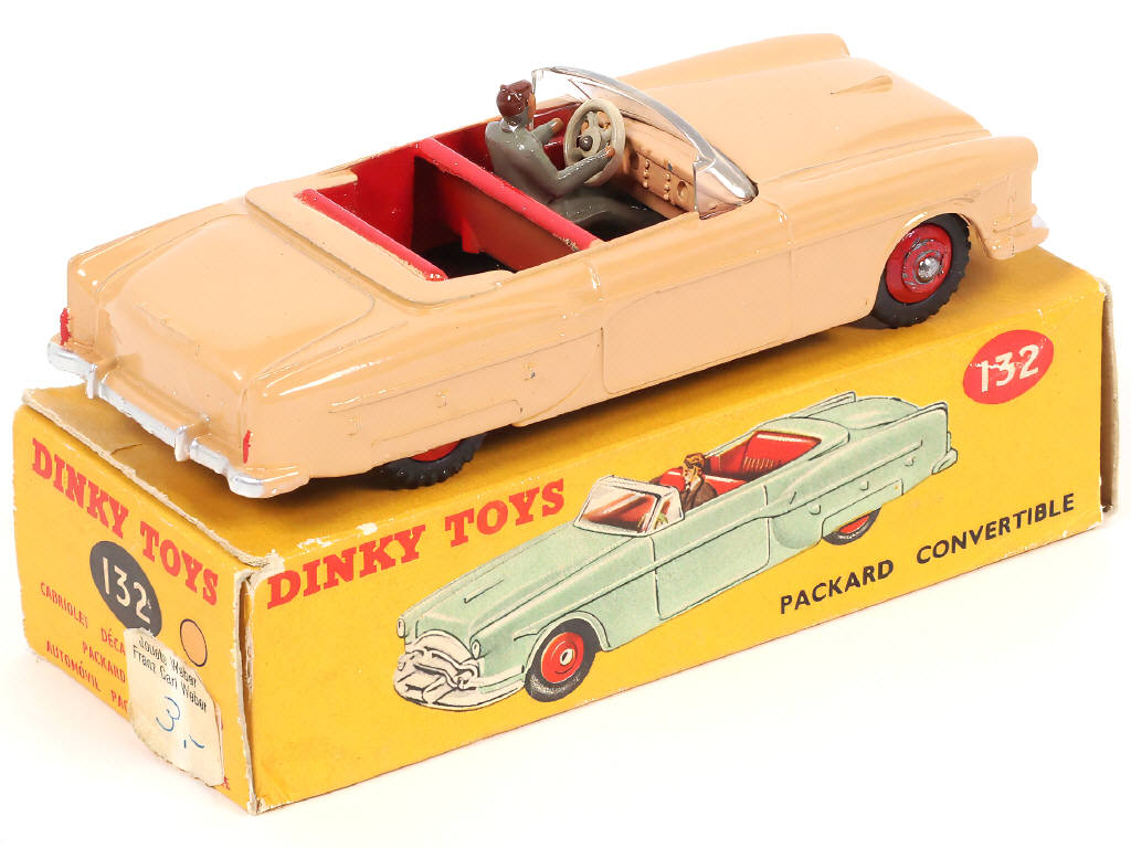 Lot 183 - DINKY TOYS (GB) (1)
