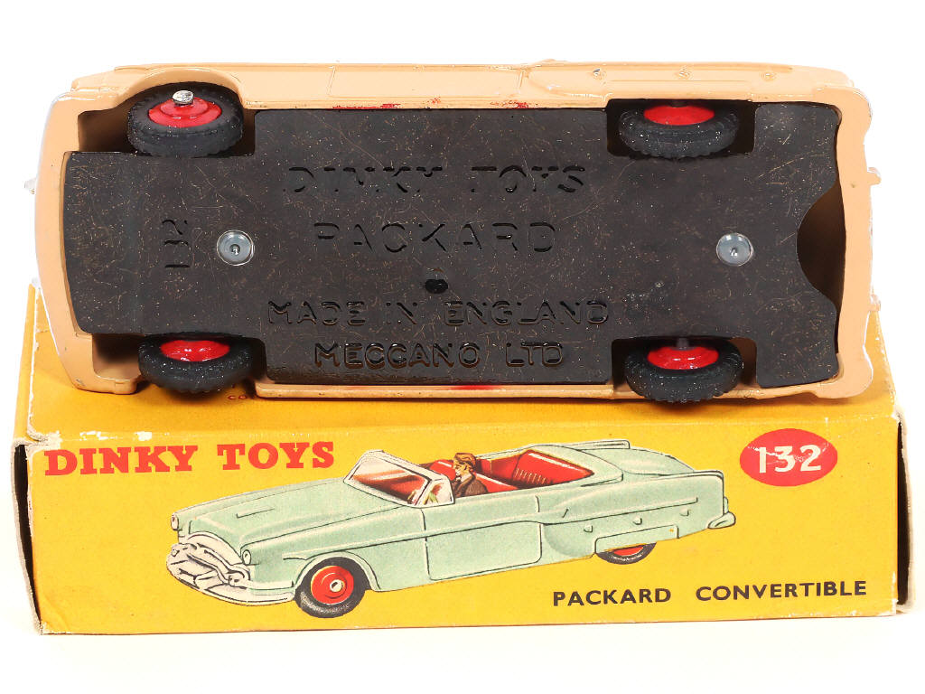 Lot 183 - DINKY TOYS (GB) (1)