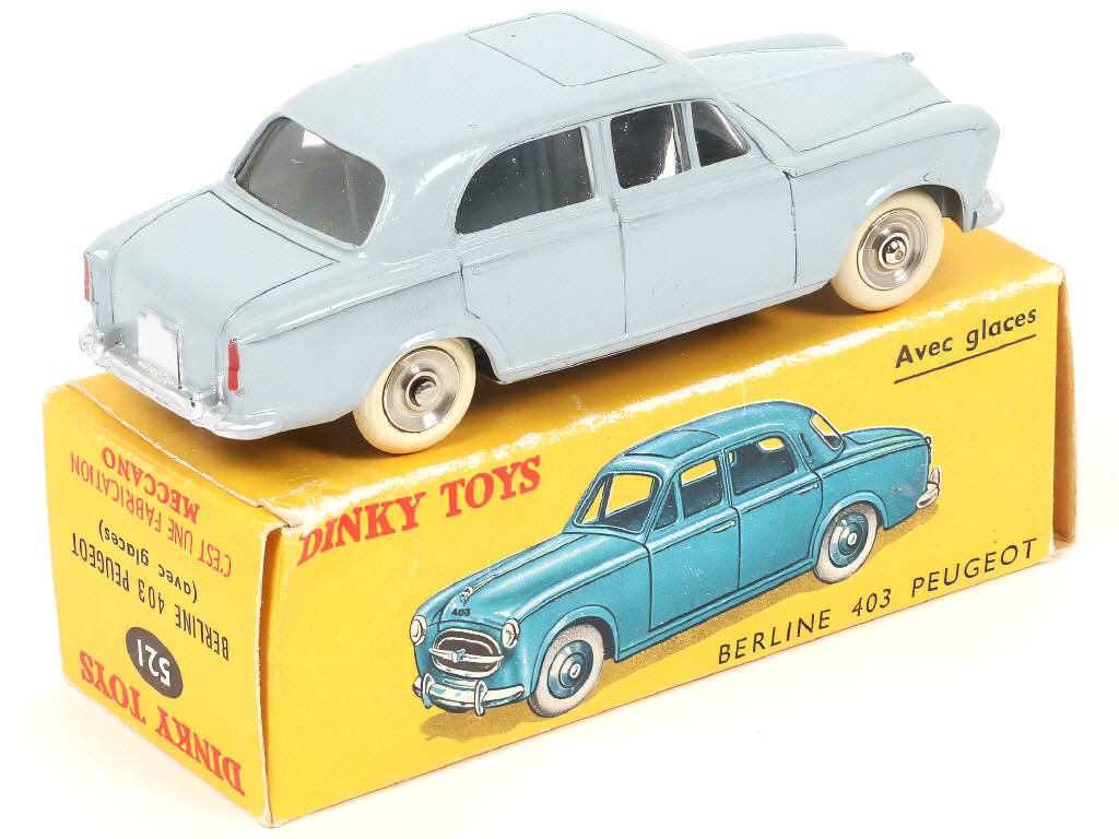 Lot 303 - DINKY TOYS (FRANCE) (1)