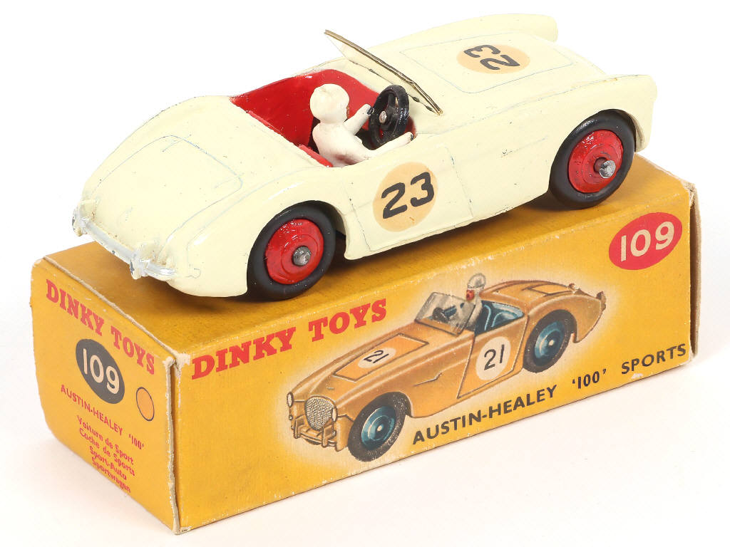 Lot 180 - DINKY TOYS (GB) (1)