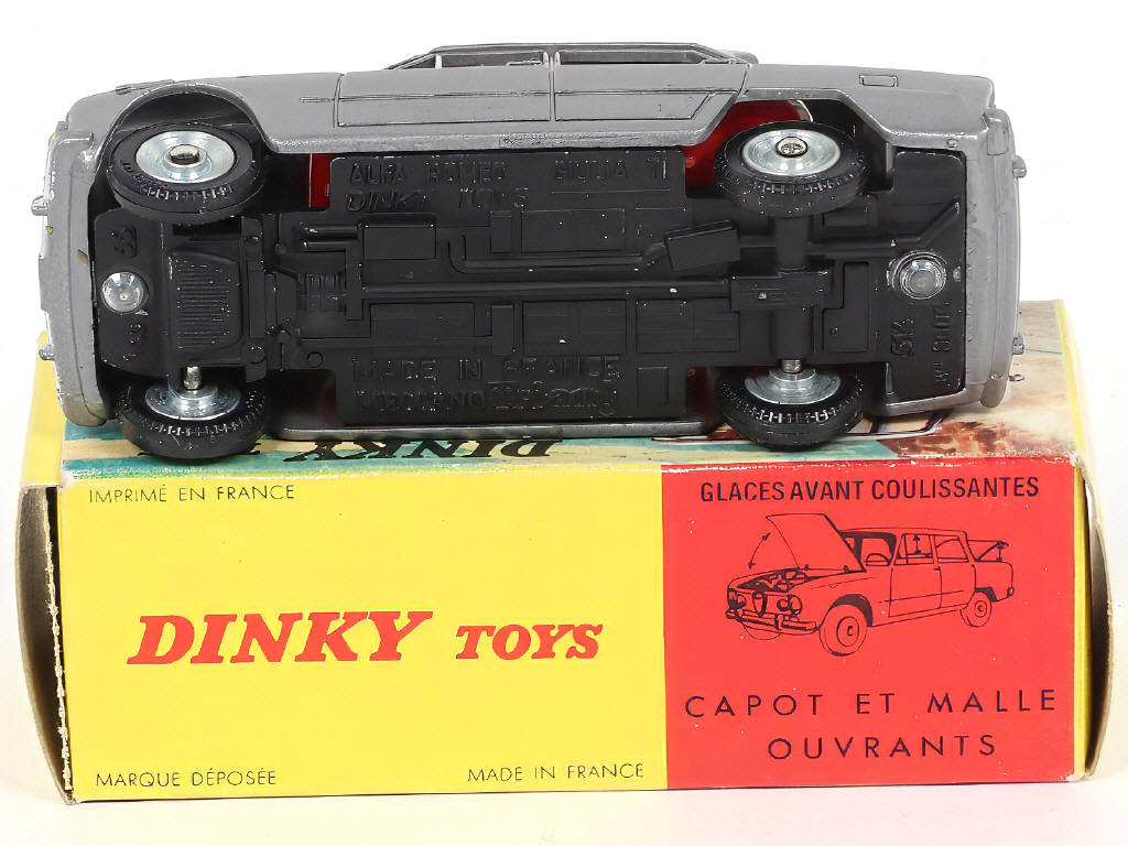 Lot 333 - DINKY TOYS (FRANCE) (1)
