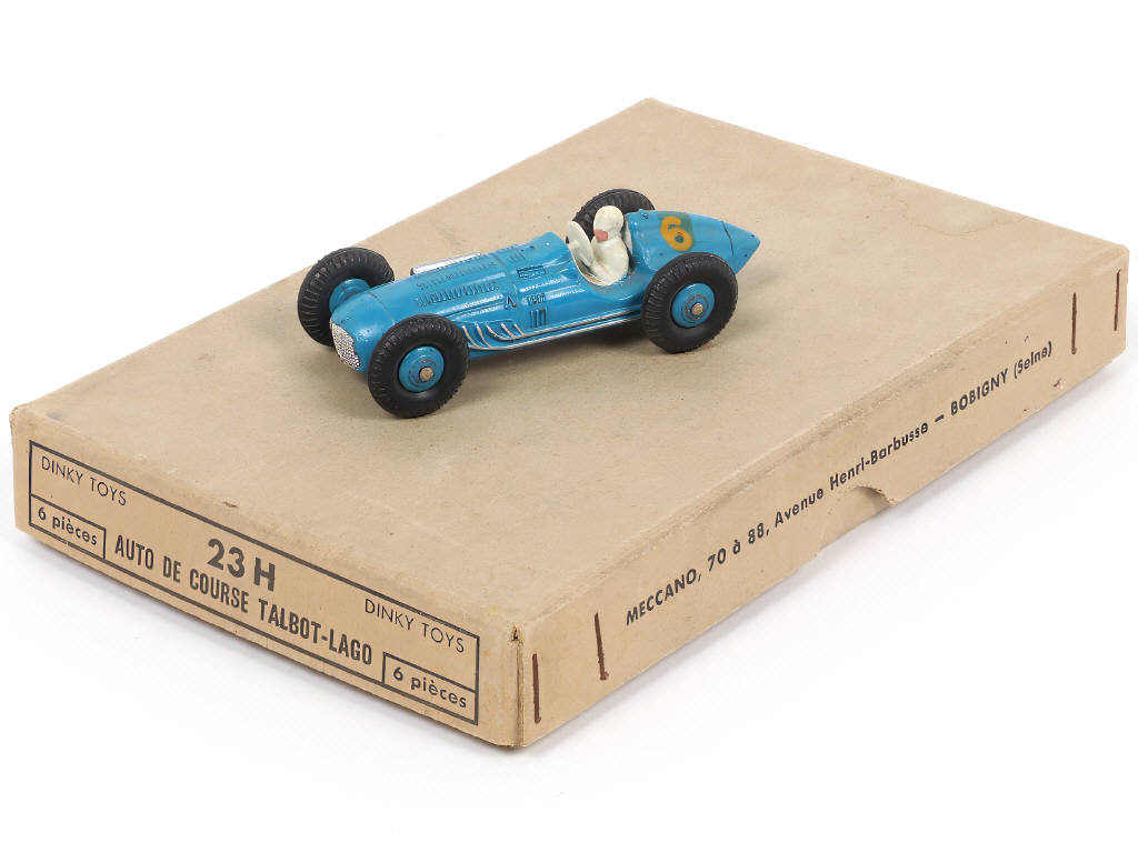 Lot 261 - DINKY TOYS (FRANCE) (2)