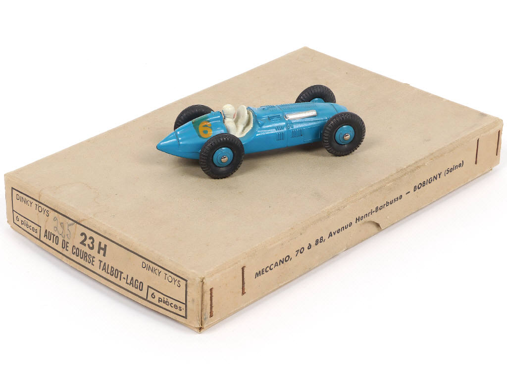Lot 261 - DINKY TOYS (FRANCE) (2)