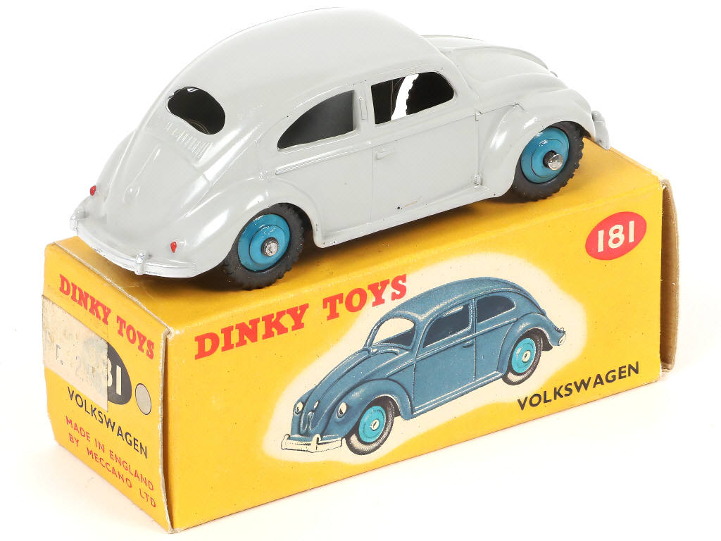 Lot 197 - DINKY TOYS (GB) (1)