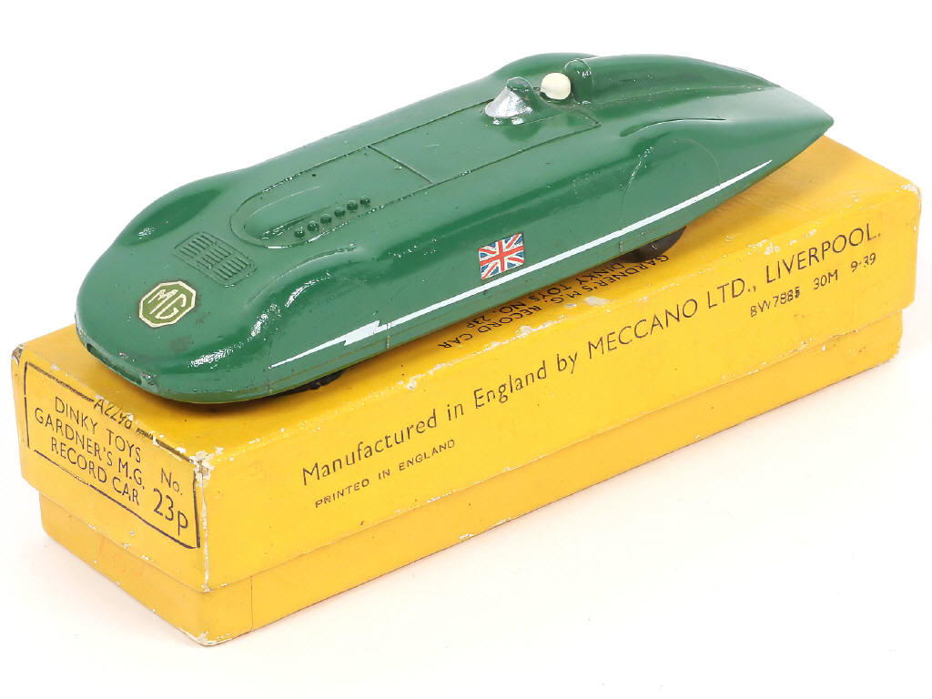 Lot 173 - DINKY TOYS (GB) (1)