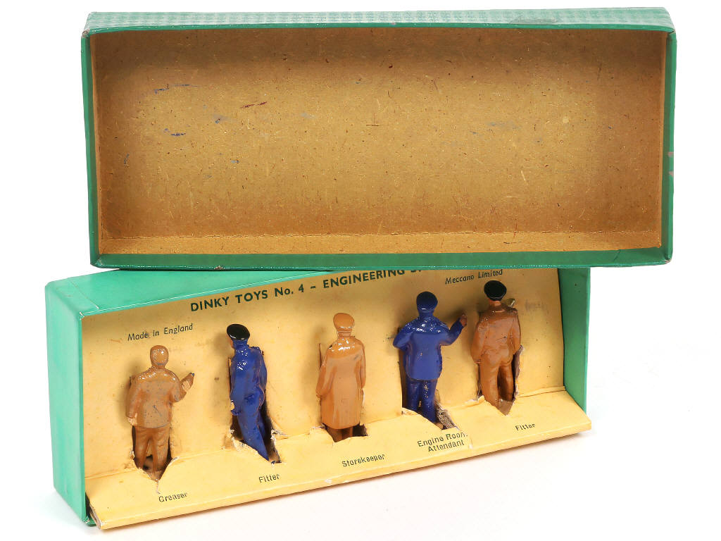 Lot 155 - DINKY TOYS (GB) (1)