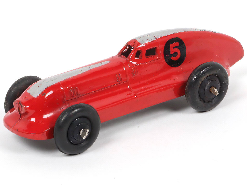 Lot 160 - DINKY TOYS (GB) (1)
