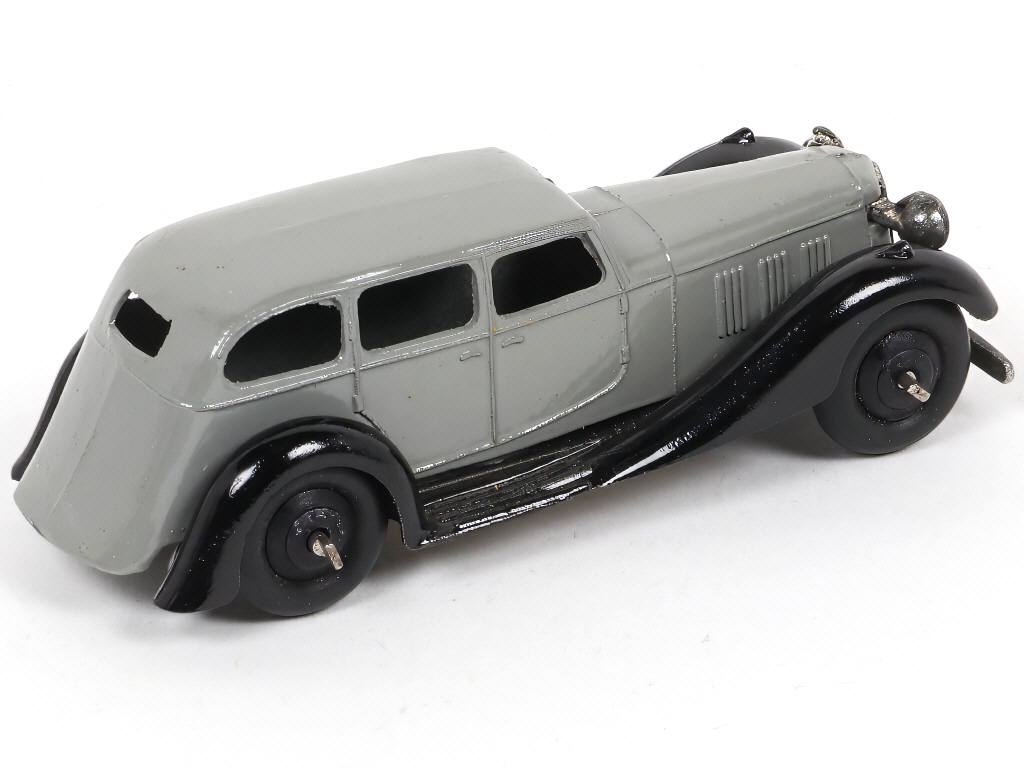 Lot 162 - DINKY TOYS (GB) (1)