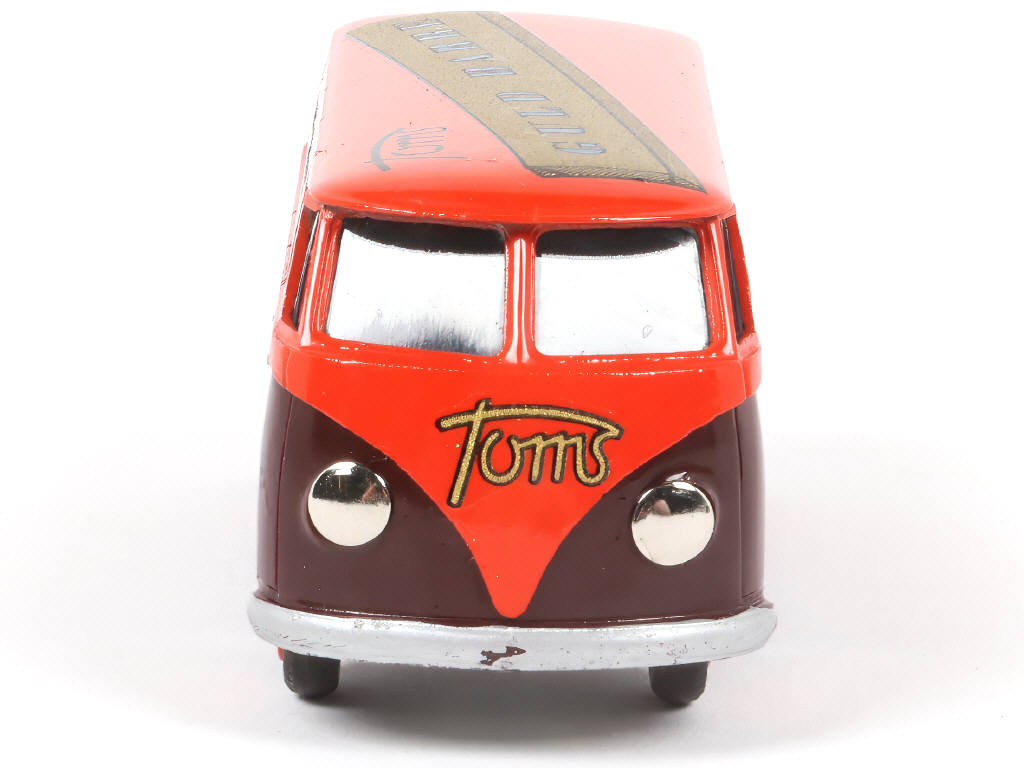 Lot 60 - TEKNO (DANEMARK) (1)