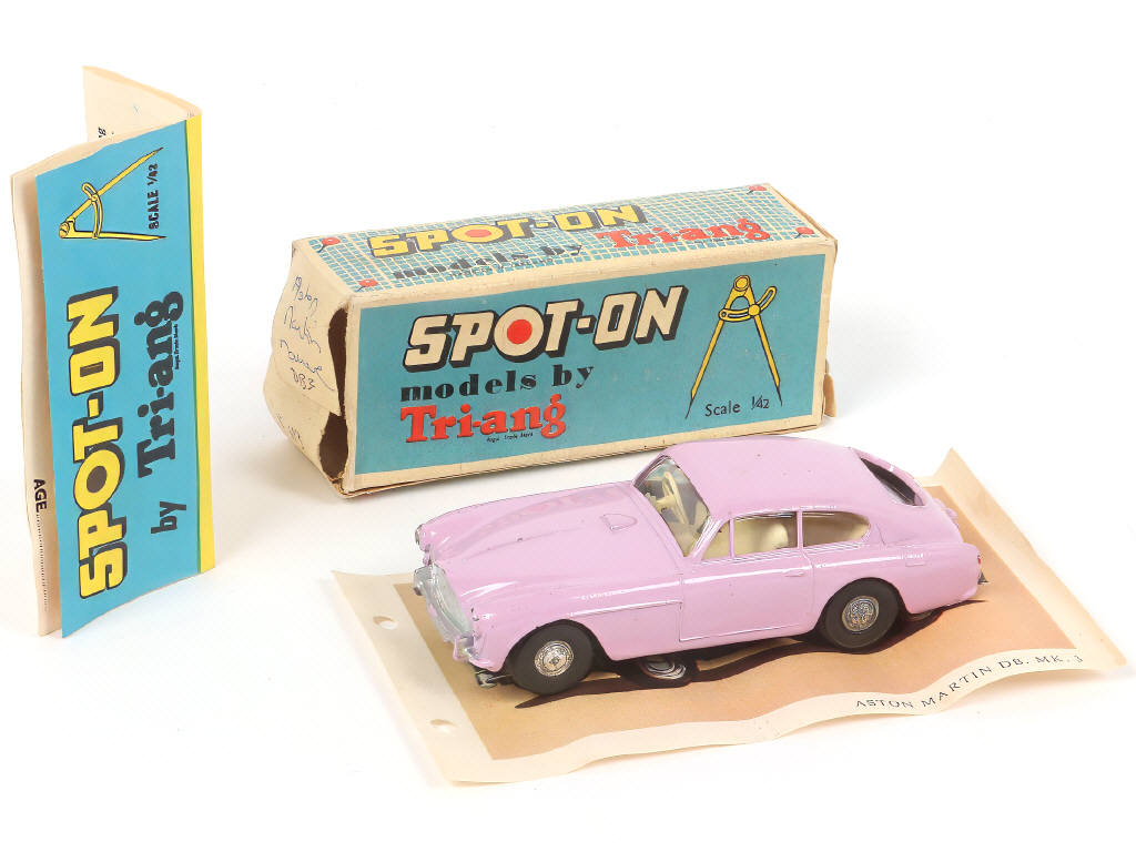 Lot 83 - SPOT-ON (GB) (1)
