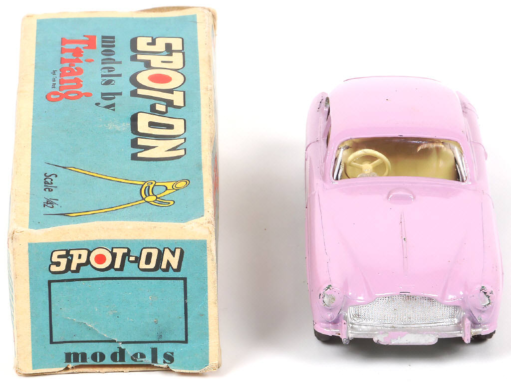 Lot 83 - SPOT-ON (GB) (1)