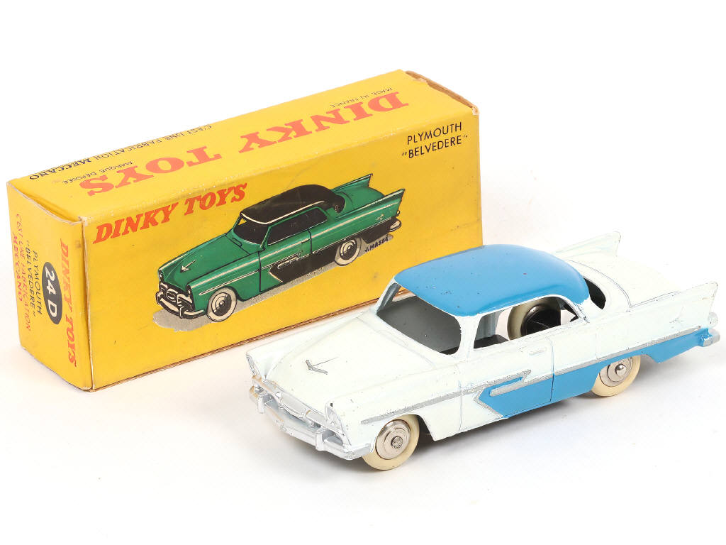 Lot 286 - DINKY TOYS (FRANCE) (1)