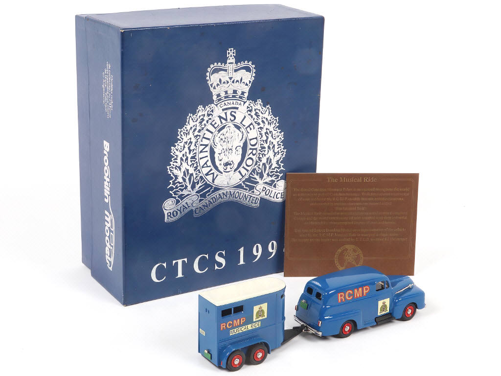 Lot 70 - BROOKLIN MODELS (GB) (1)