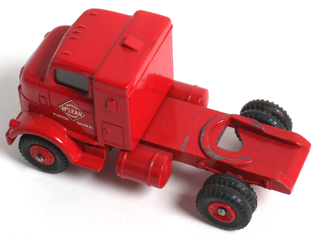 Lot 232 - DINKY TOYS (GB) (1)