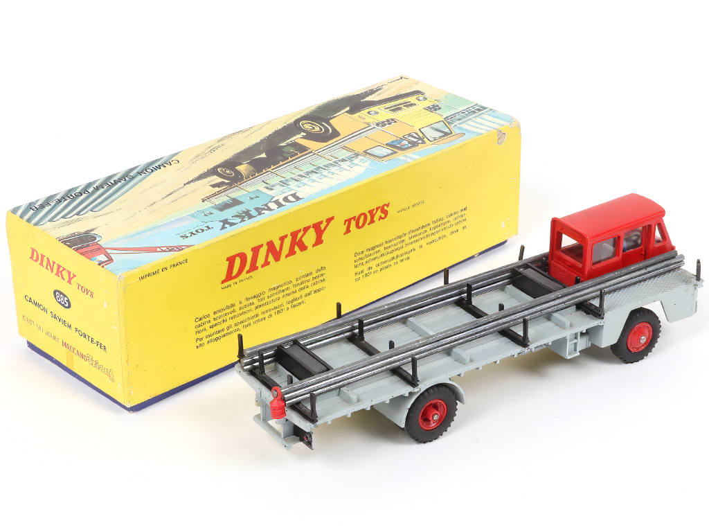 Lot 363 - DINKY TOYS (FRANCE) (1)