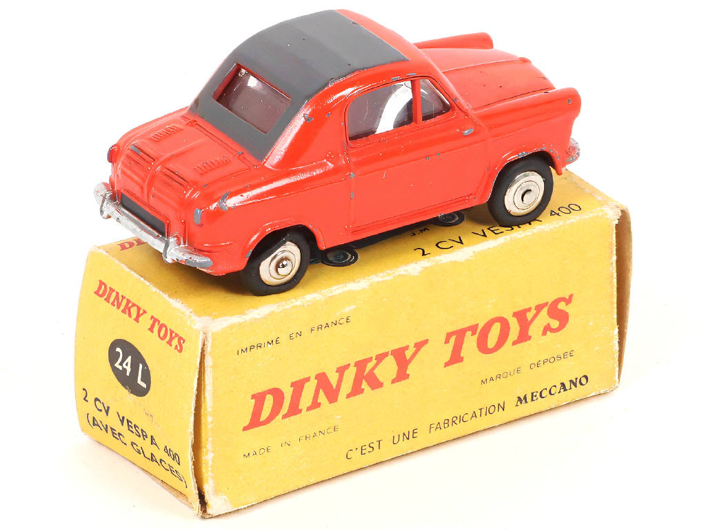 Lot 290 - DINKY TOYS (FRANCE) (1)