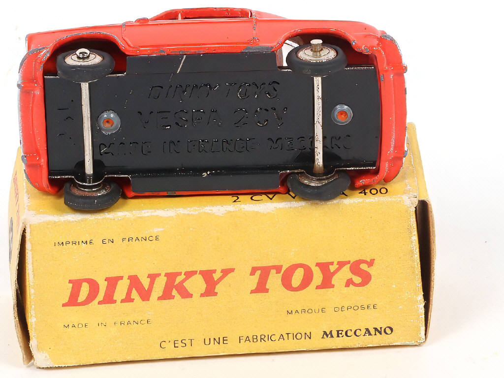 Lot 290 - DINKY TOYS (FRANCE) (1)