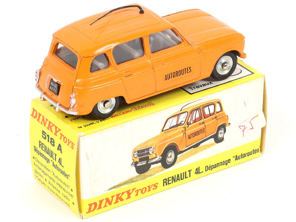Lot 337 - DINKY TOYS (FRANCE) (1)