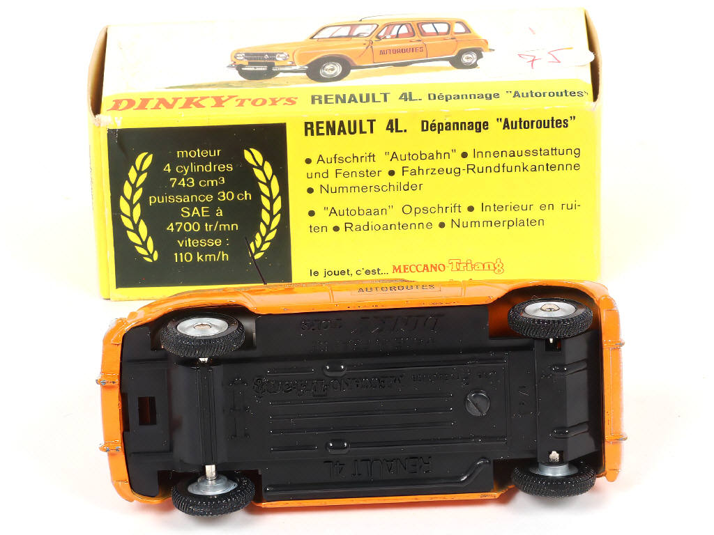 Lot 337 - DINKY TOYS (FRANCE) (1)