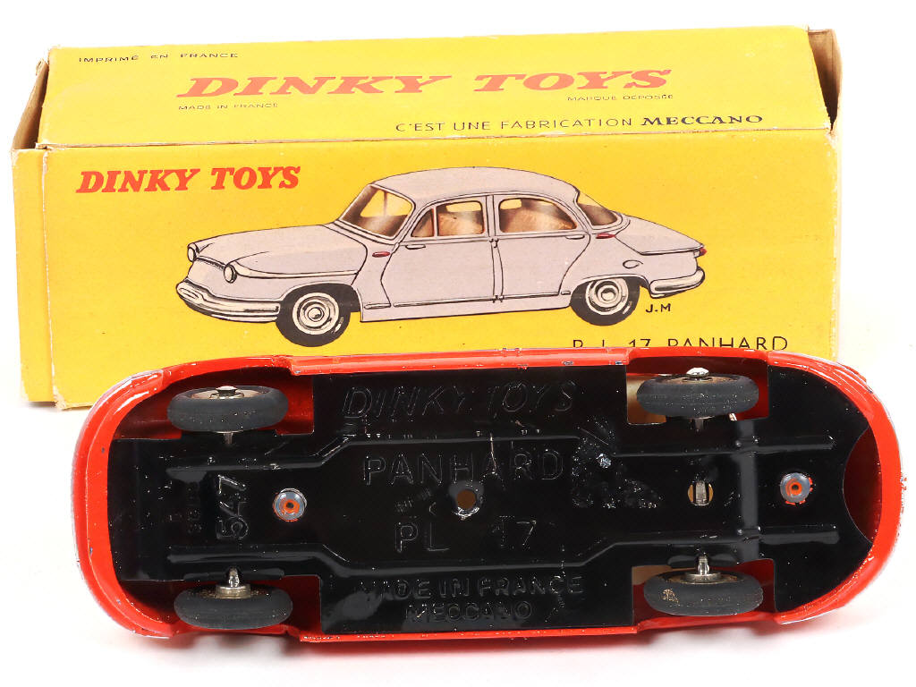 Lot 311 - DINKY TOYS (FRANCE) (1)