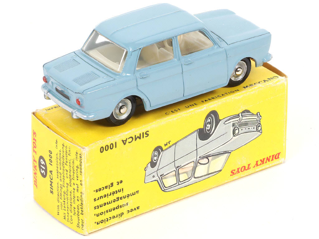 Lot 302 - DINKY TOYS (FRANCE) (1)