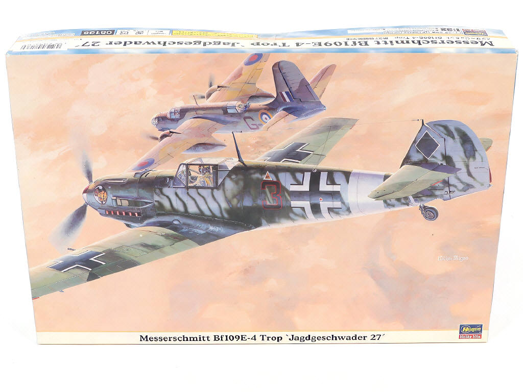 Lot 28 - DIVERS (6)