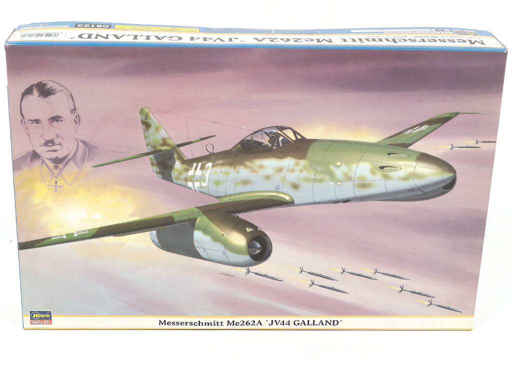 Lot 29 - DIVERS (6)
