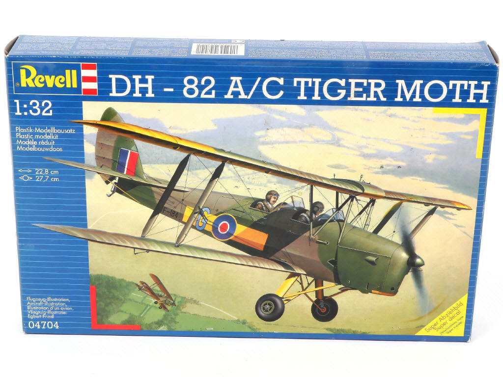 Lot 29 - DIVERS (6)