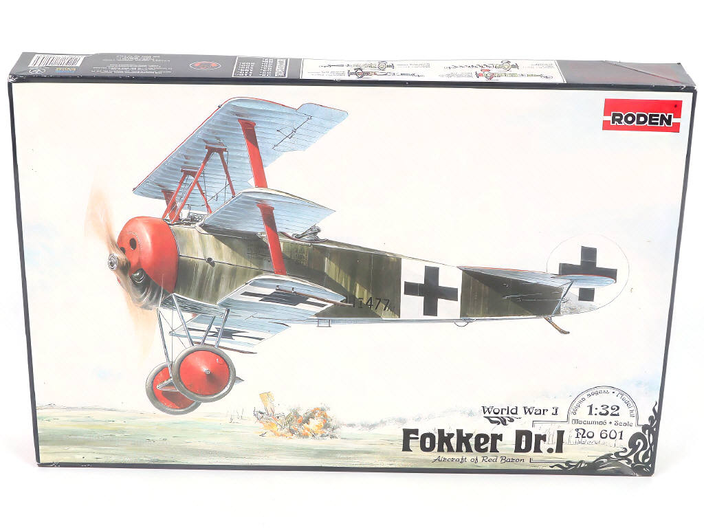 Lot 29 - DIVERS (6)