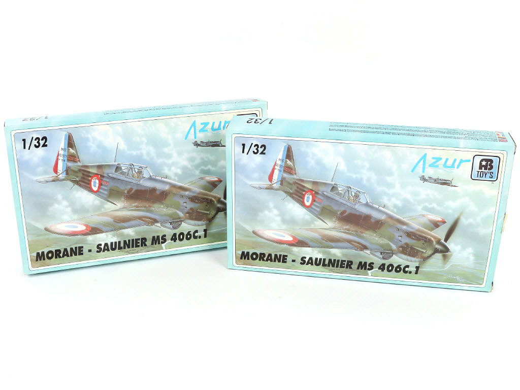 Lot 31 - DIVERS (8)