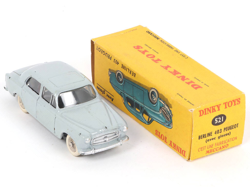 Lot 317 - DINKY TOYS (FRANCE) (1)