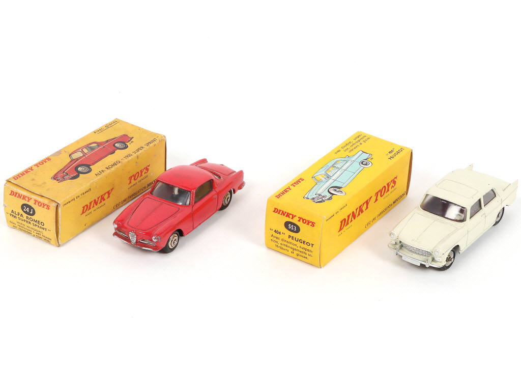 Lot 338 - DINKY TOYS (FRANCE) (2)